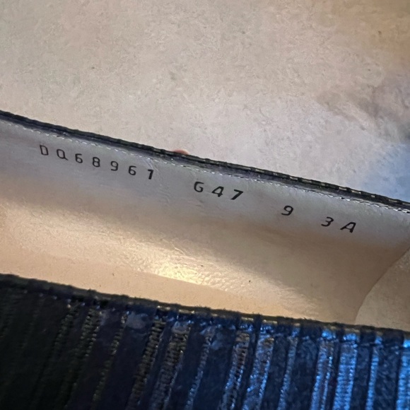 Salvatore Ferragamo Women’s Striped Block Heels Black Shoes Size 9 DQ68961 - Picture 7 of 9